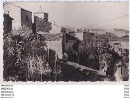 R27-47) LAROQUE TIMBAUT - LE VIEUX LAROQUE - EN  1961  - ( 2 SCANS )