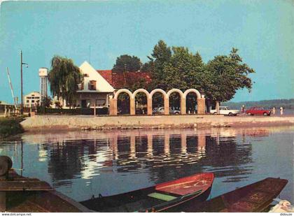 Carte Postale - 67 - Lauterbourg - Restaurant Au bord du Rhin - Automobiles - CPM - Voir Scans Recto-Verso