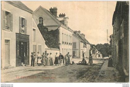 LE CHATELET EN BRIE GRANDE RUE
