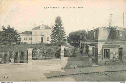 78 - Le Chesnay - La Mairie et la Poste - CPA - Voir Scans Recto-Verso