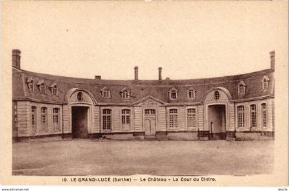 CPA Le Grand Luce le Chateau Cour du Cintre (1429736)
