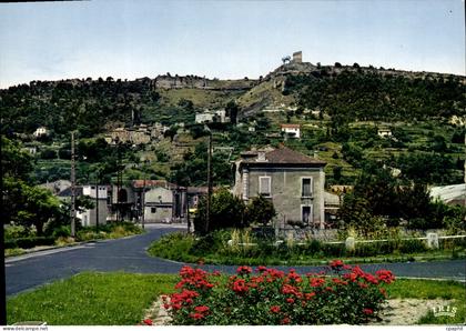 CPA Ardeche pittoresque Le Teil le Vieux Chateau Vue generale