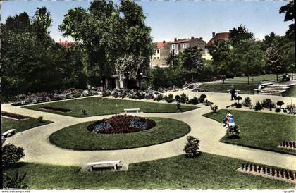 CPA Lens Le Jardin Public