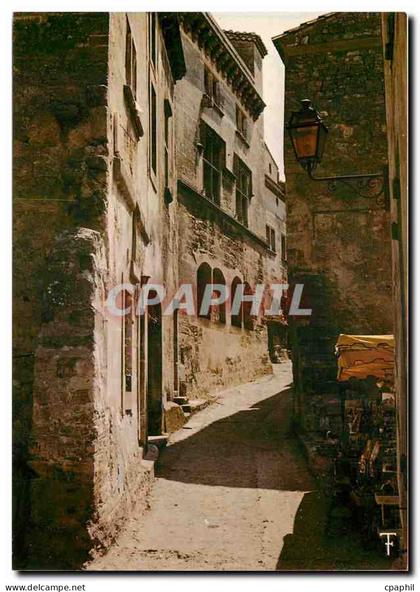 CPM Les Apilles Les Baux en Provence La grande rue