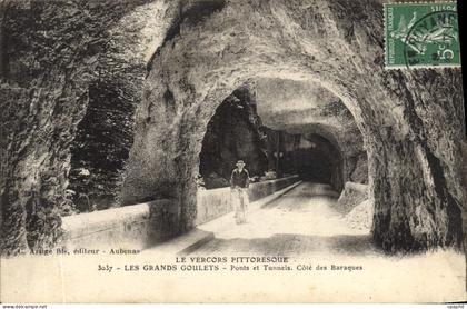 CPA Le Vercors Pittoresque Les Grands Goulets Ponts et Tunnels des Baraques
