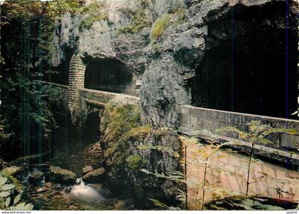 CPM Les Grands Goulets Les Tunnels La Vernaison