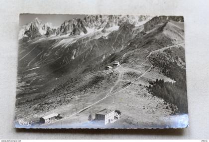 Cpm, Les Houches, hôtel Bellevue, téléférique tramway et les aiguilles de Chamonix, Haute Savoie 74
