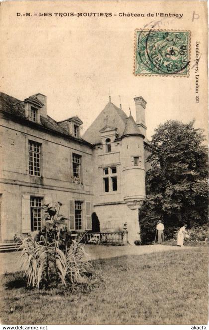 CPA Les TROIS-MOUTIERS - Chateau de l'Entray (365874)
