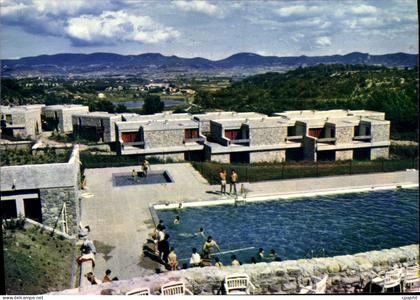 CPA Casteljau Les Vans Vue de la piscine et des gites