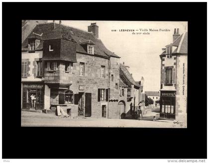 29 - LESNEVEN -