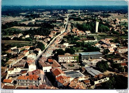 33 LESPARRE MEDOC - Vue generale aerienne