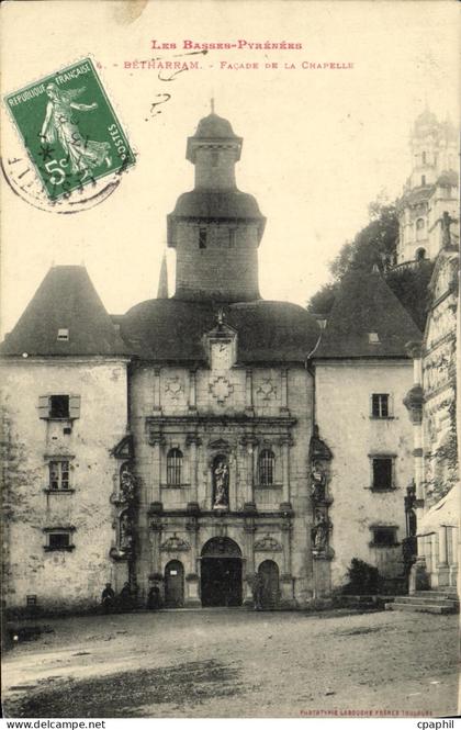 CPA Grottes De Betharram Facade De La Chapelle