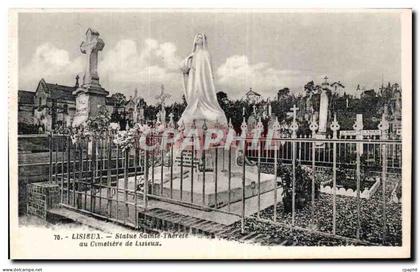 Lisieux CPA Statue Sainte Therese au cimetiere de Lisieux