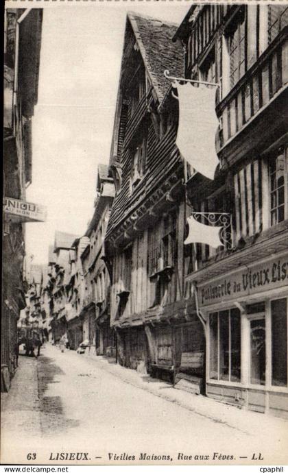Lisieux CPA Vieilles maisons Rue aux Feves Patisserie du Vieux Lisieux