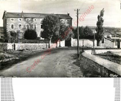 43.  LOUDES .  Colonie de Vacances .