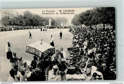 10352985 - Lourdes