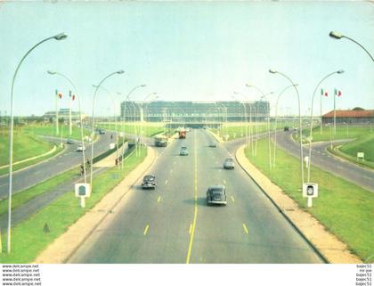 Aéroport de Paris Orly - la façade nord de l'aérogare