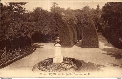 CPA Lucon le jardin dumasine
