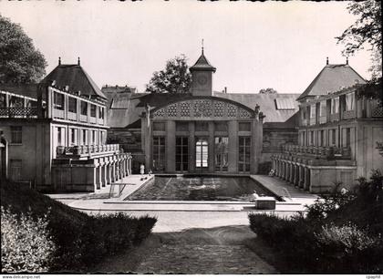 CPSM La Piscine Thermale de Luxeuil les Bains Haute Saone