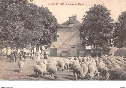 78 . n° 52373 . magnanville . place de la mairie.moutons