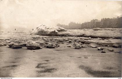MALO-LES-BAINS LA MER GELEE ( CARTE PHOTO )