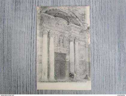 cpa Martigues(13) la porte de la cathédrale