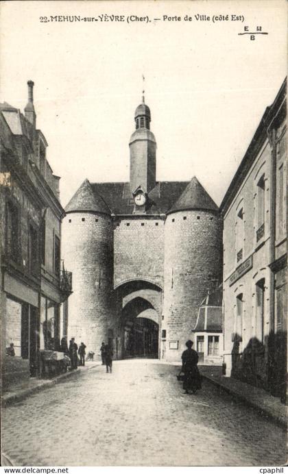 CPA Mehun Sur Yevre Porte de Ville