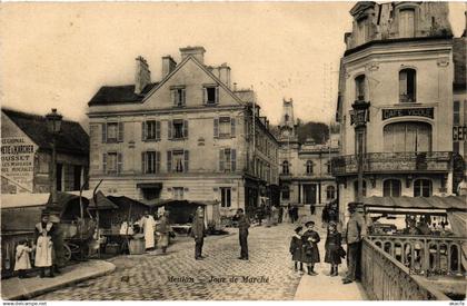 CPA MEULAN - Joure de Marché (359597)