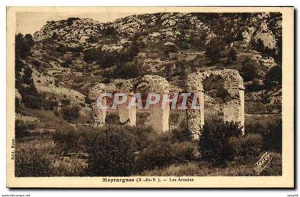 CPA Meyrargues B du R les Arcades