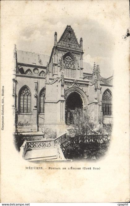 CPA Mezieres Portail de l'Eglise Cote Sud