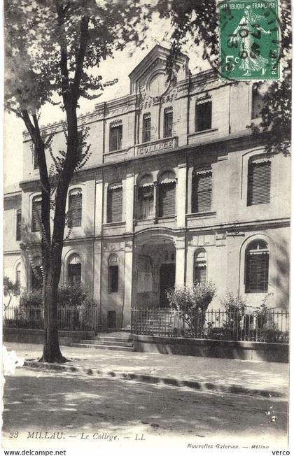 Carte POSTALE  Ancienne de MILLAU - Collége