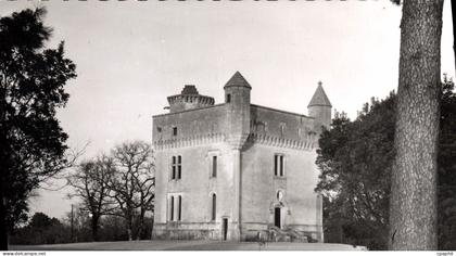 CPA Montendre Chateau De Croix Gente