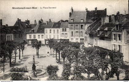 Montreuil sur Mer - La Place Darnetal - CPA