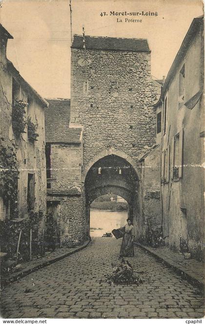 CPA Moret sur Loing La Poterne