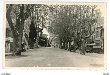 Carte de MORMOIRON le cours ( format C.P.A. )