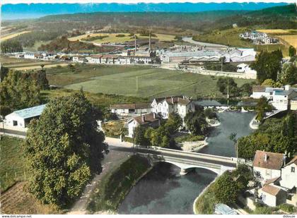 Carte Postale - 10 - Mussy-sur-seine - En avion au-dessus de Mussy-sur-seine - vue aérienne - Carte dentelée - CPSM gran