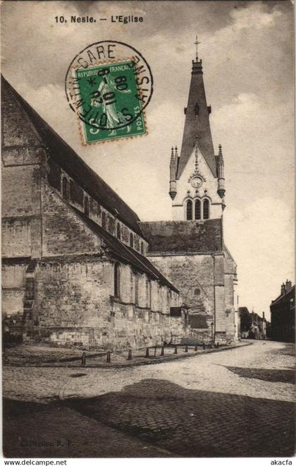 CPA NESLE Église (17495)