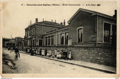 CPA NEUVILLE-sur-SAONE - École Communale (692773)