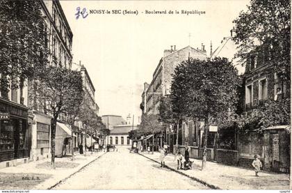 Noisy le Sec CPA Boulevard de la Republique