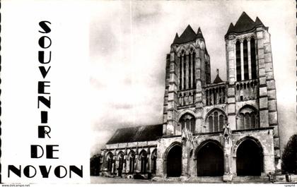 CPSM Souvenir de Noyon