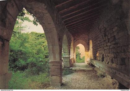 84 OPPEDE LE VIEUX LA GALERIE DU CHAPITRE