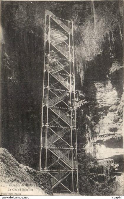 Padirac CPA Le grand escalier
