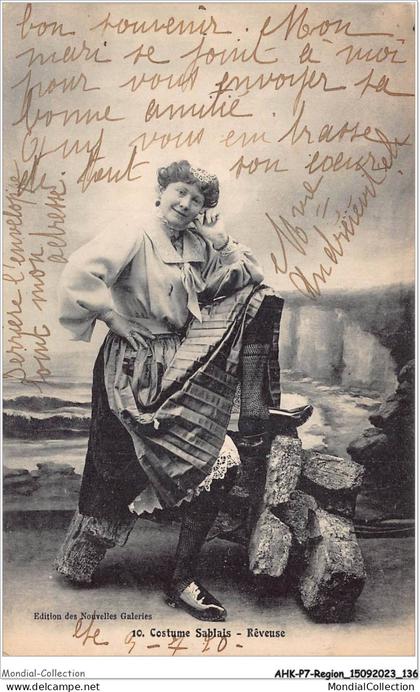 AHKP7-0622 - REGION - PAYS DE LA LOIRE - custume sablaise  reveuse