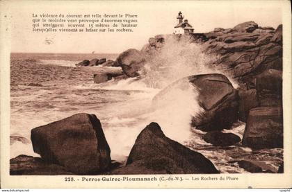 CPA Perros Guirec ploumanach Les Rochers du Phare