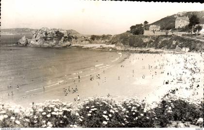 CPM Perros Guirec La plage de Trestrignel
