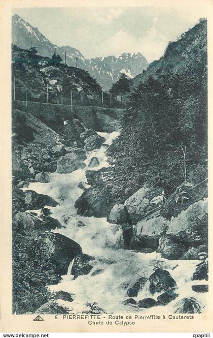 CPA Pierrefitte route de pierreffite a cauterets chute de calypso