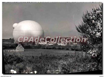 CPSM entre Lannion Trebeurden Et Perros à Pleumeur Bodou station de télévision spatiale