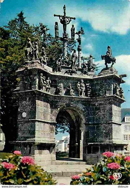 Carte Postale - 29 - Pleyben - Le Calvaire Breton - Voir Scans Recto Verso