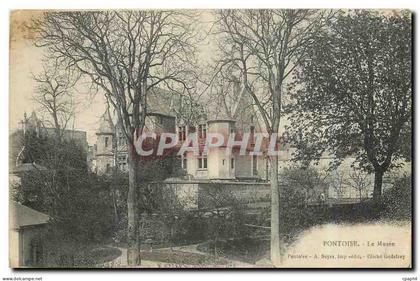 CPA Pontoise Le Musee