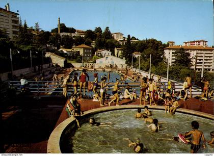 CPA Privas Ardeche la Piscine
